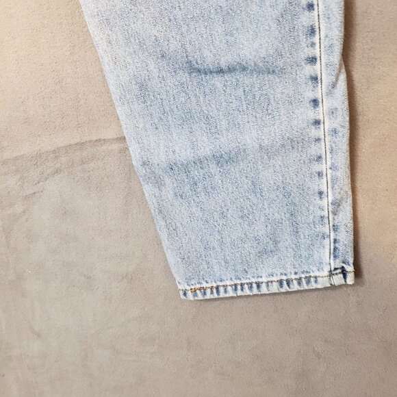 Levis Jeans Mens 32x30* Blue 550 Relaxed Straight American Light Wash Denim Jean - Picture 11 of 16